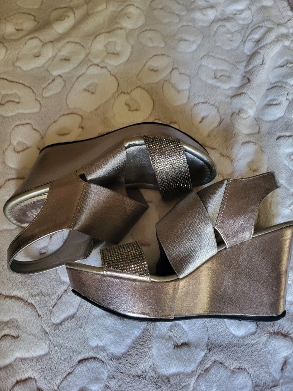 Sandals - Picture 4 of 5